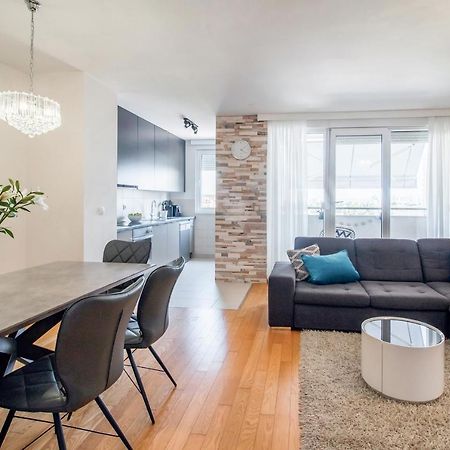 Apartment Montesa Zadar With Free Parking And Balcony Esterno foto