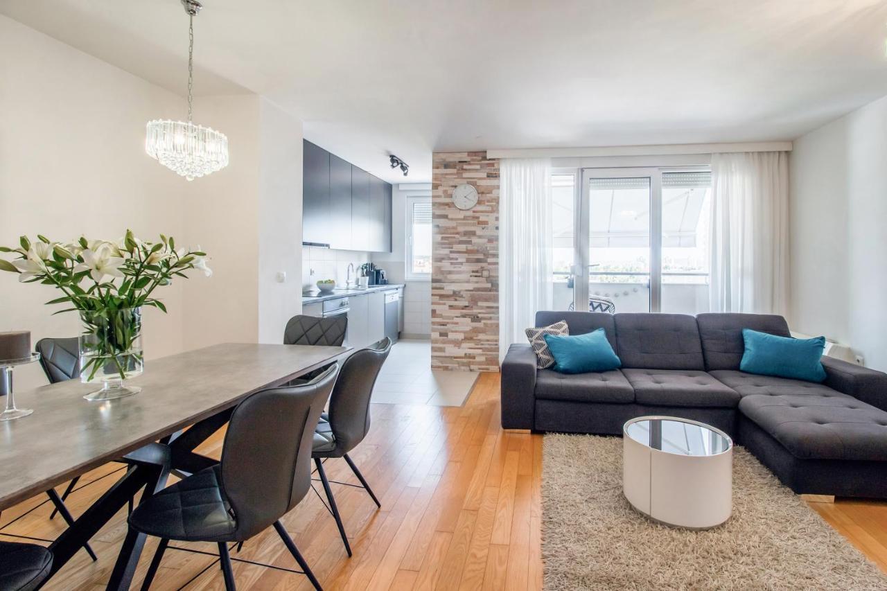 Apartment Montesa Zadar With Free Parking And Balcony Esterno foto