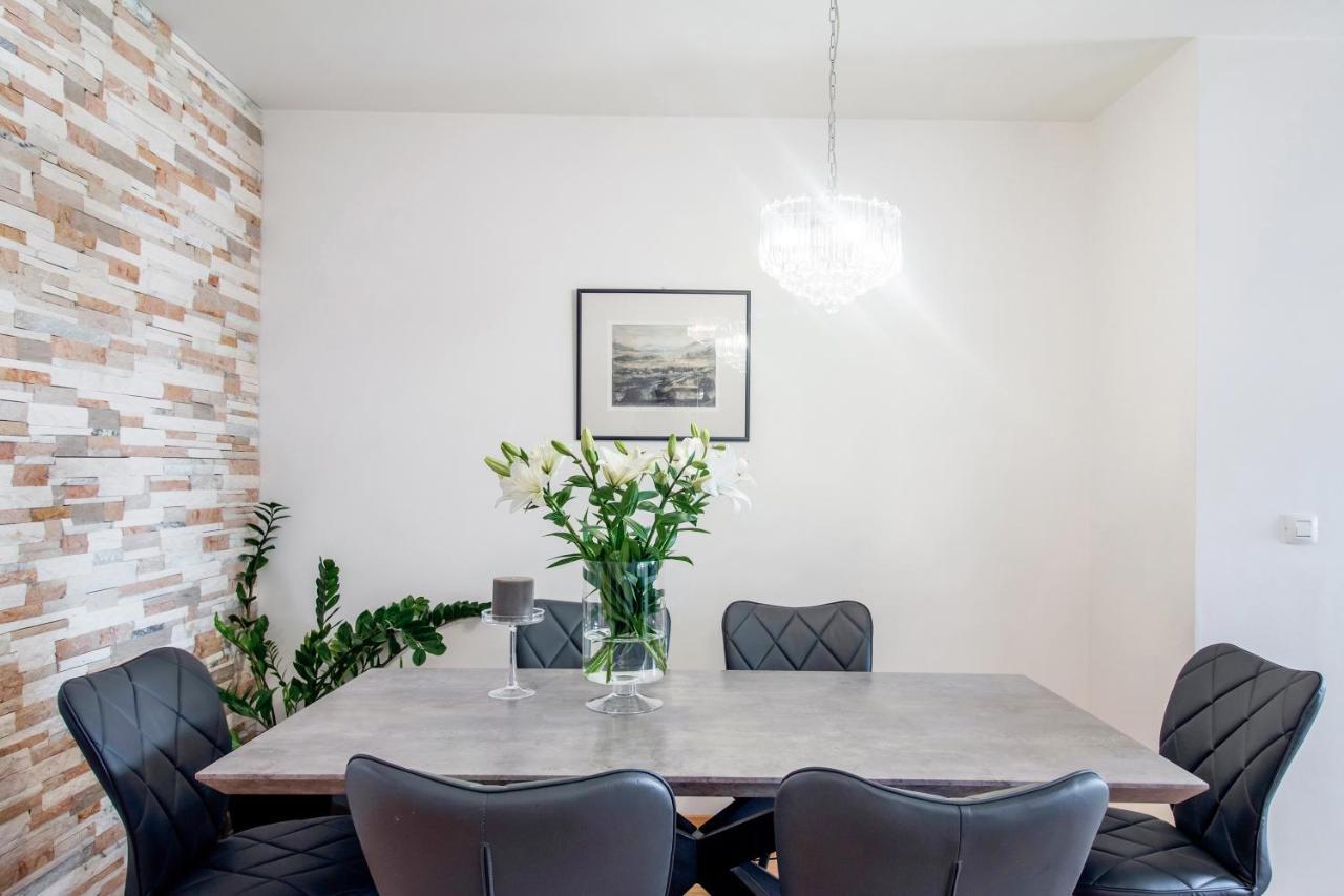 Apartment Montesa Zadar With Free Parking And Balcony Esterno foto