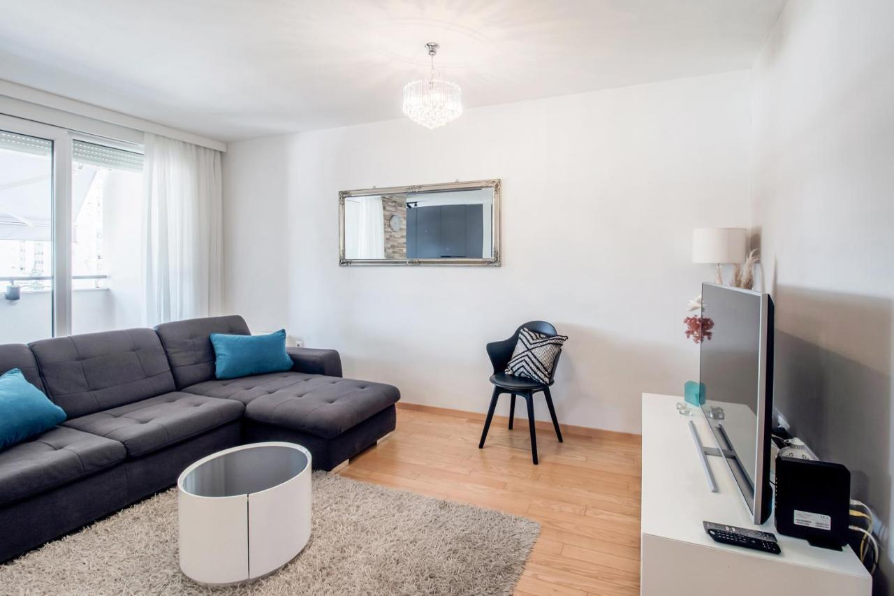 Apartment Montesa Zadar With Free Parking And Balcony Esterno foto