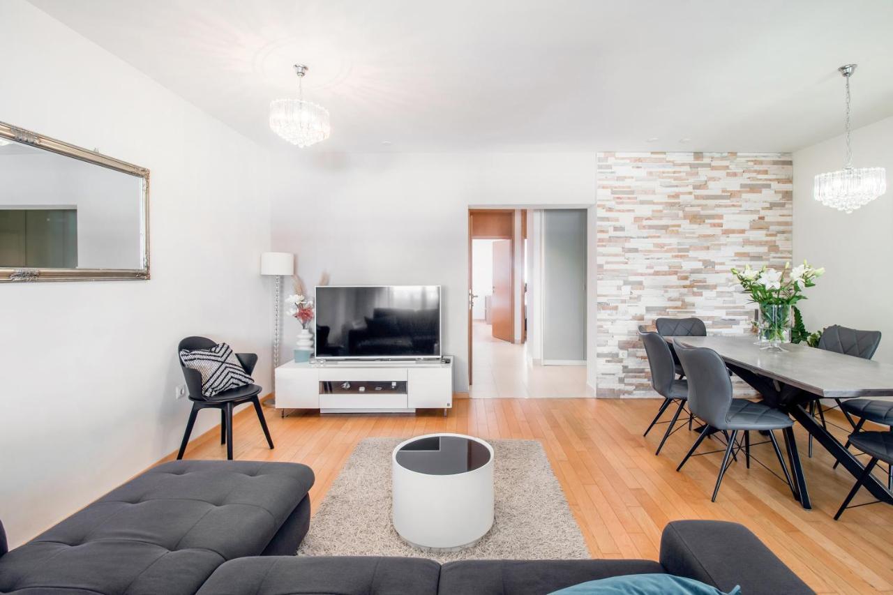 Apartment Montesa Zadar With Free Parking And Balcony Esterno foto