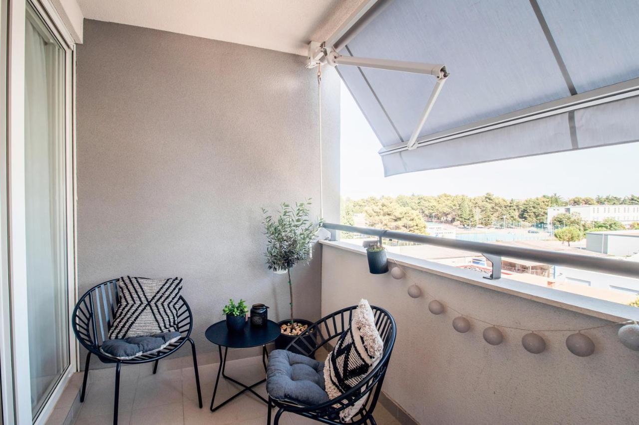 Apartment Montesa Zadar With Free Parking And Balcony Esterno foto