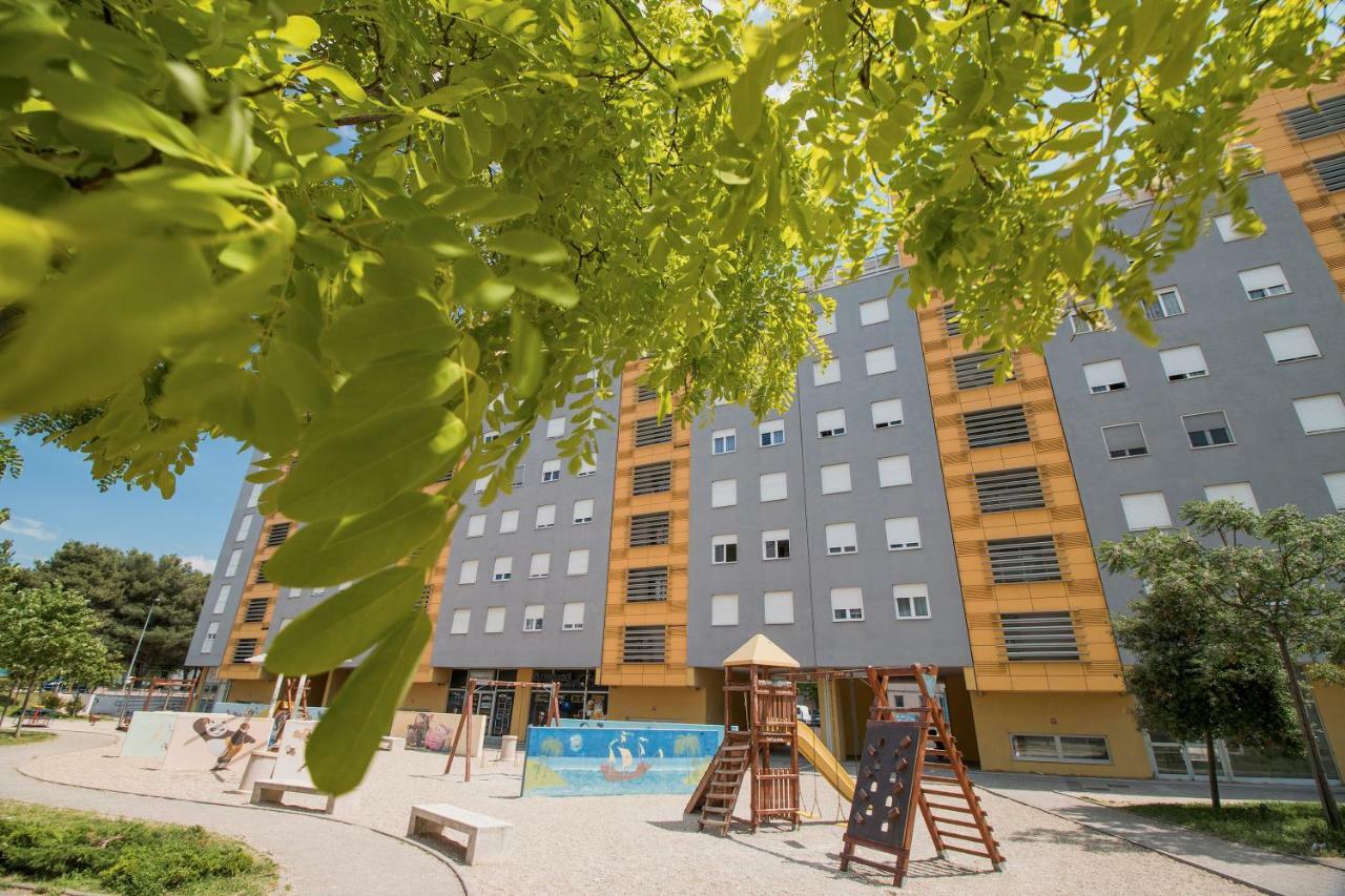 Apartment Montesa Zadar With Free Parking And Balcony Esterno foto